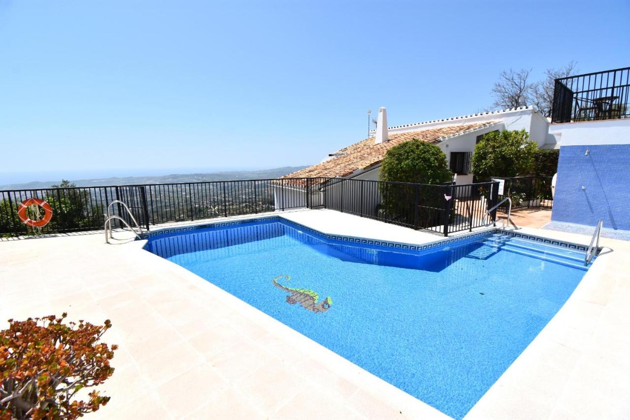 Golondrinas 1 Bed Pueblo